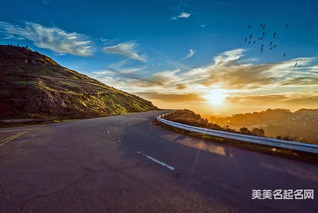 唐姓男宝起名宥配个什么字漂亮有涵养