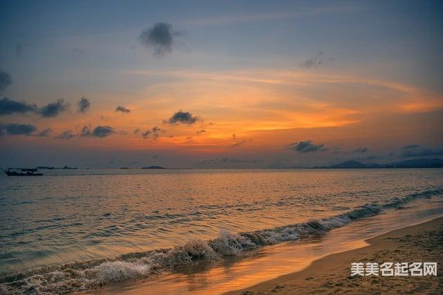 楚辞中最响亮大气的男宝名字100个