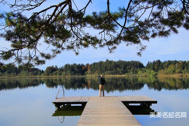 寓意不错的苗姓小女孩名字500个