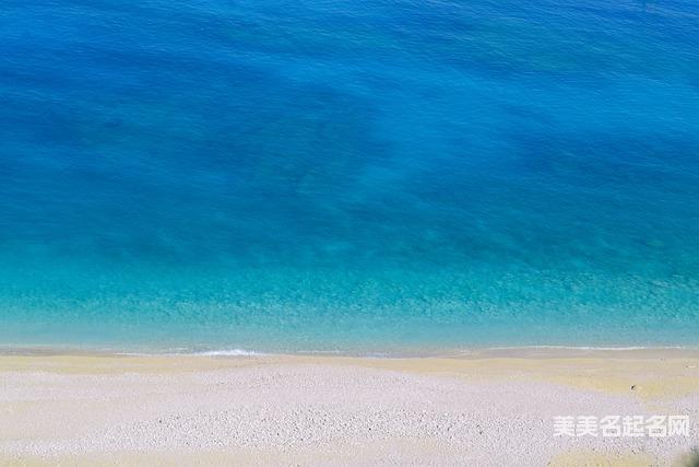 2024年周姓男宝宝缺水怎么取名 周易取名大全