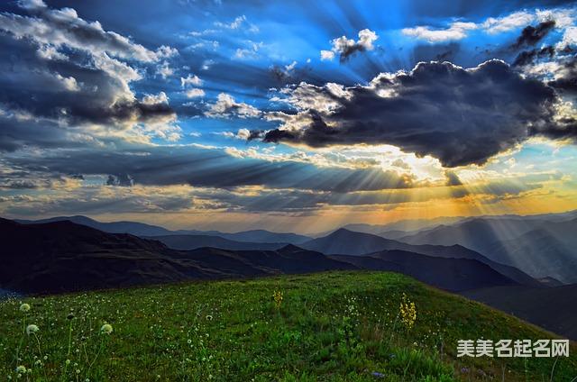 免费取名网：文采斐然的男生名字大全