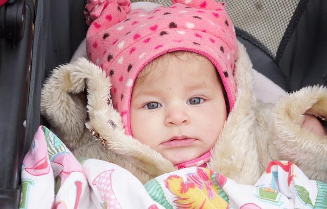 笔画少的毛姓女孩三个字名字