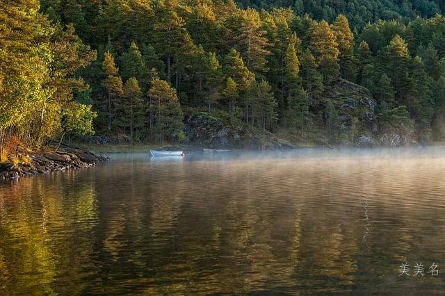 男孩笔画少大气的两个字名字