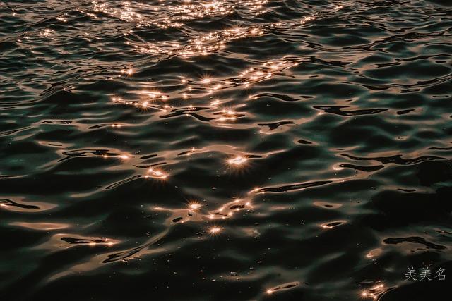 吉祥蓬勃的五行木火男宝宝名字